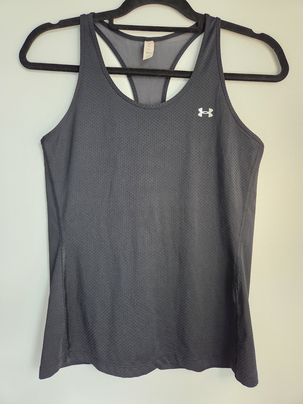 Under Armour Black Mesh HeatGear Armour Racer Tank Size S Fitted 4-Way Stretch